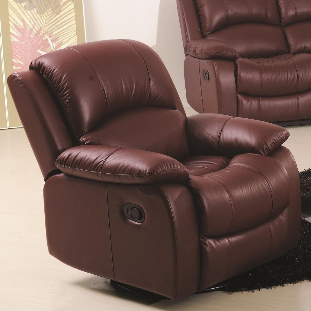 Fauteuil de repos inclinable sur fond neutre, proche des fauteuils releveurs électriques utilisés pour le maintien à domicile